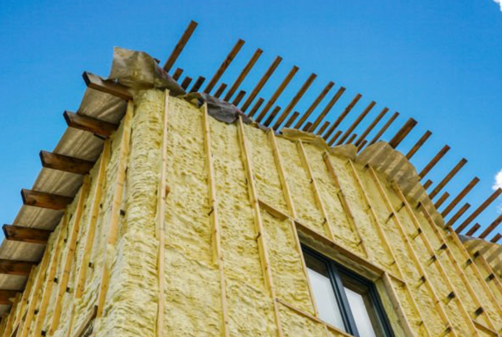 Utilizzo poliuretano rigido spruzzato